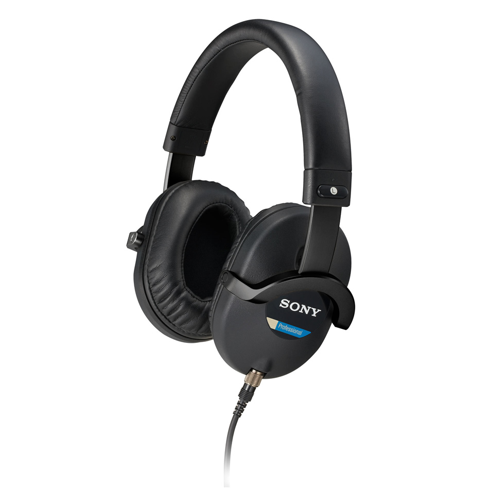 Sony MDR-7520 Closed-Back Studio Headphones